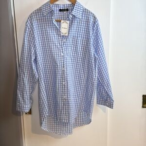 E-Retro woman’s XL, baby blue, front pocket, button up, hi/low, gingham blouse